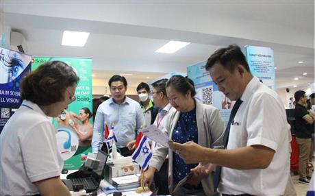 Techmart Y tế & Chăm sóc sức khỏe cộng đồng 2022: nhiều giải pháp công nghệ và thiết bị chăm sóc sức khỏe từ xa